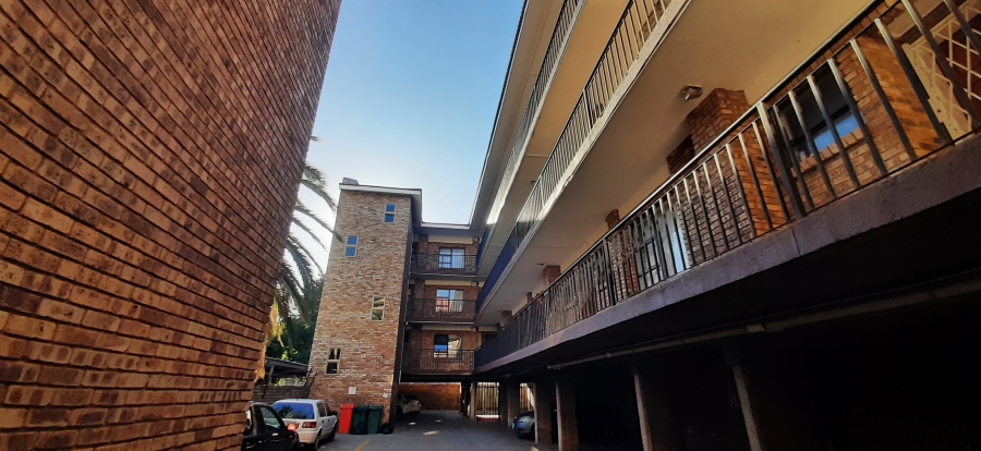 2 Bedroom Property for Sale in Potchefstroom North West